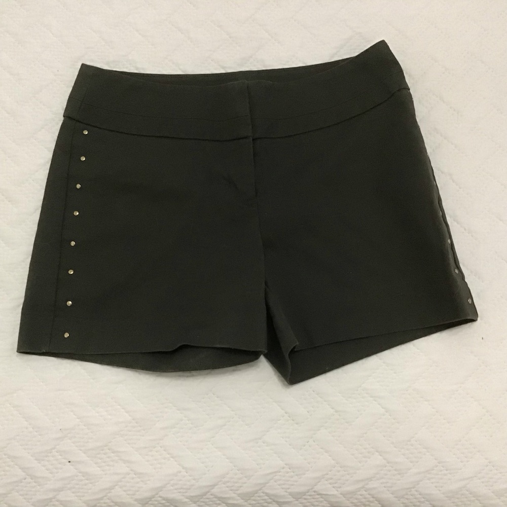 Apt. 9 Women’s Dark Green Casual Shorts | Size 8